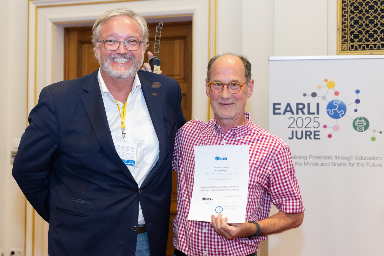 Earli 25 08 412